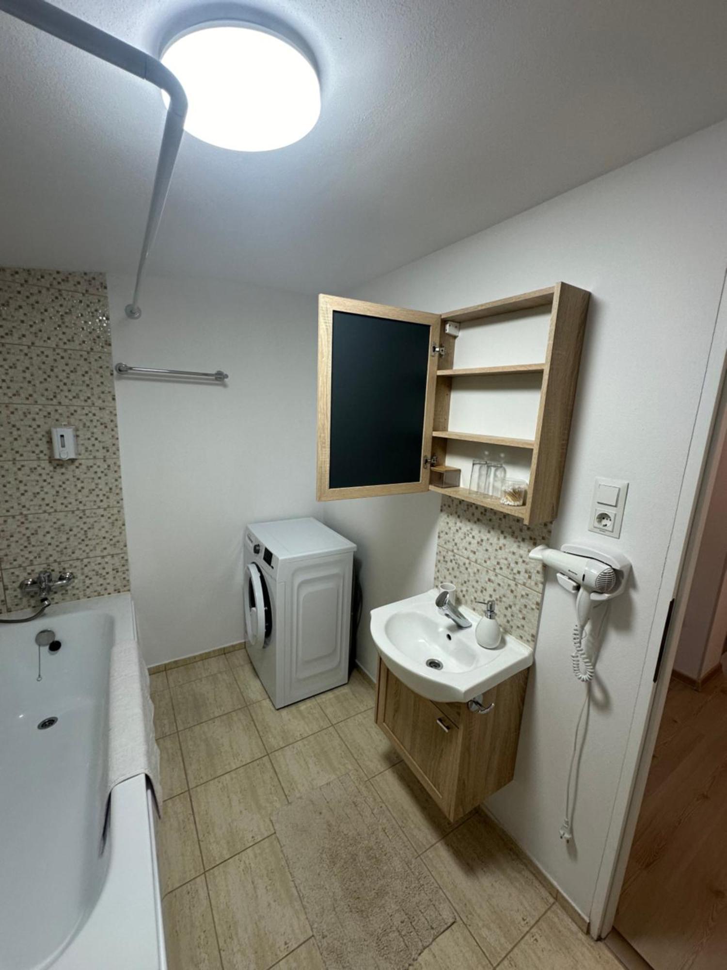 Jokai Apartments Nr7, Code Entry Sfântu-Gheorghe 外观 照片